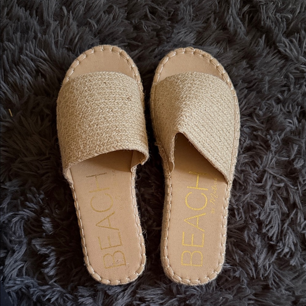 Platform sandals